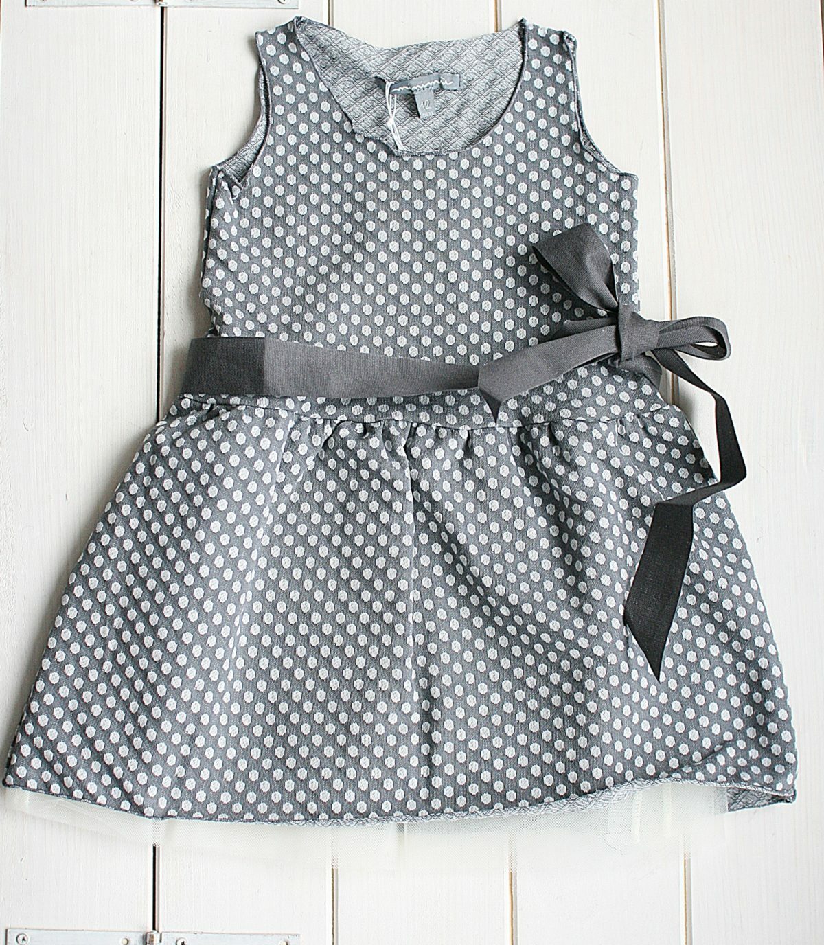 dainty blue