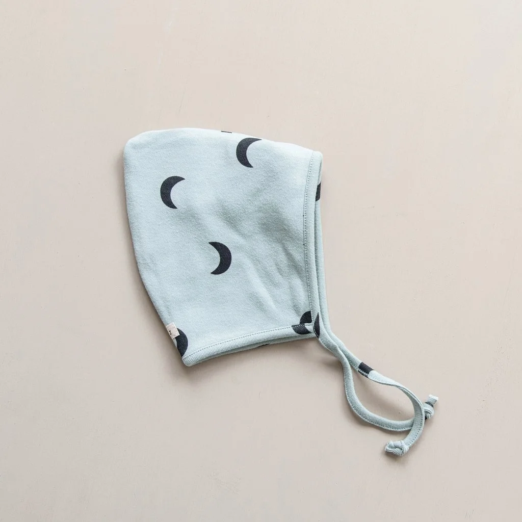 midnight hat cloudsmall