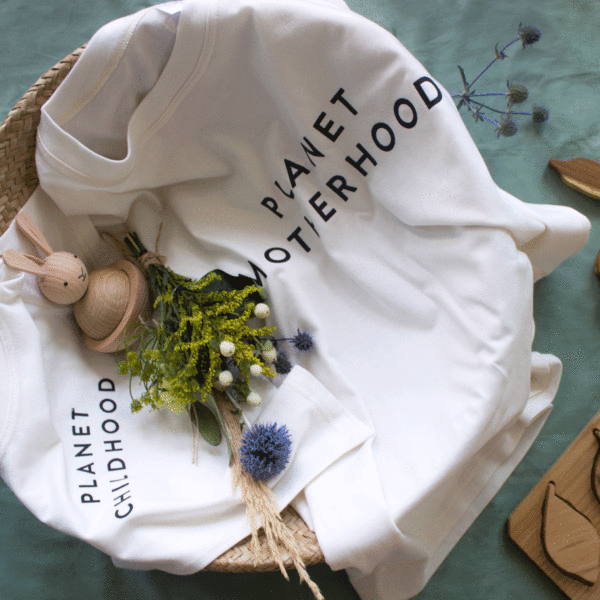 tee natural planet childhood look